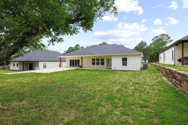 1834 S Park Avenue, Denison, TX 75020