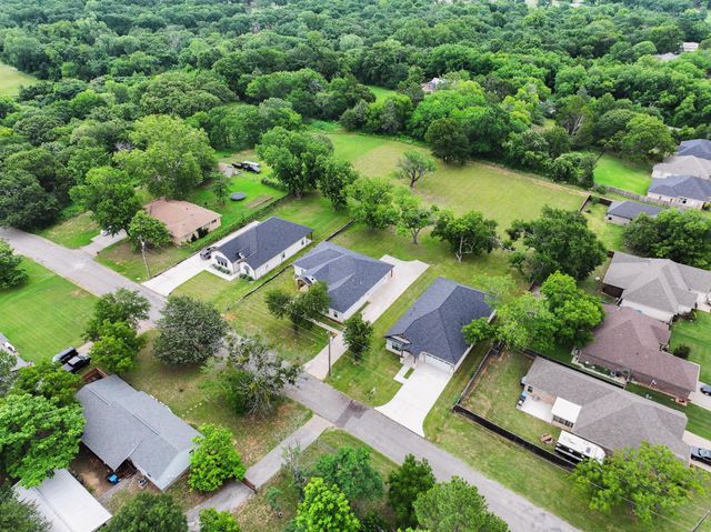 1834 S Park Avenue, Denison, TX 75020