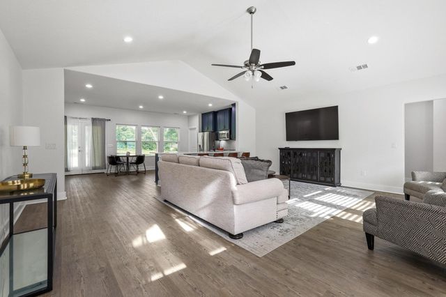 1834 S Park Avenue, Denison, TX 75020