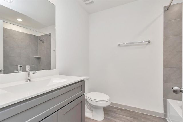 606 Thunder Cloud Drive, Baytown, TX 77523