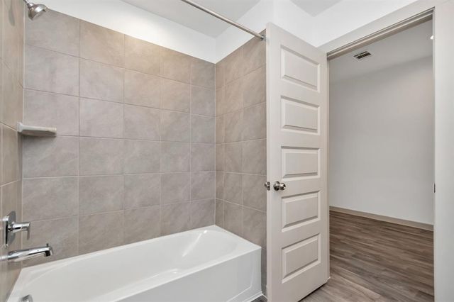 606 Thunder Cloud Drive, Baytown, TX 77523