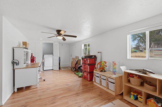 5470 S 2300 W, Roy, UT 84067