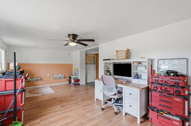 5470 S 2300 W, Roy, UT 84067