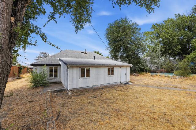 5470 S 2300 W, Roy, UT 84067