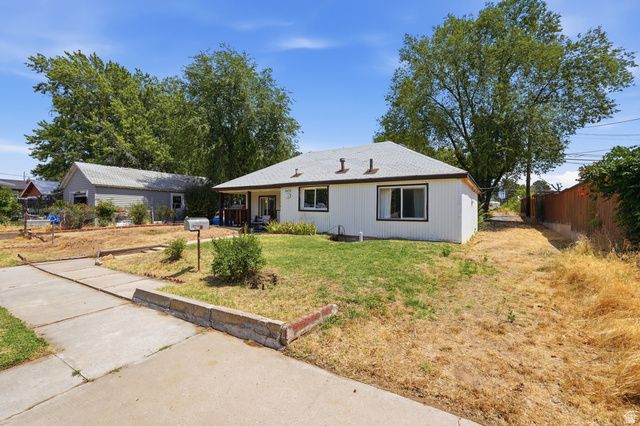 5470 S 2300 W, Roy, UT 84067