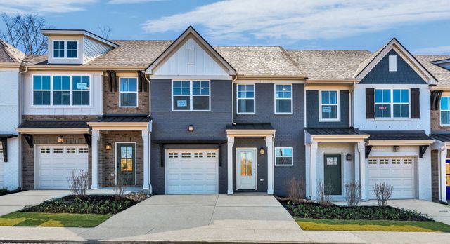 482 Bishop Blvd, Gallatin, TN 37066