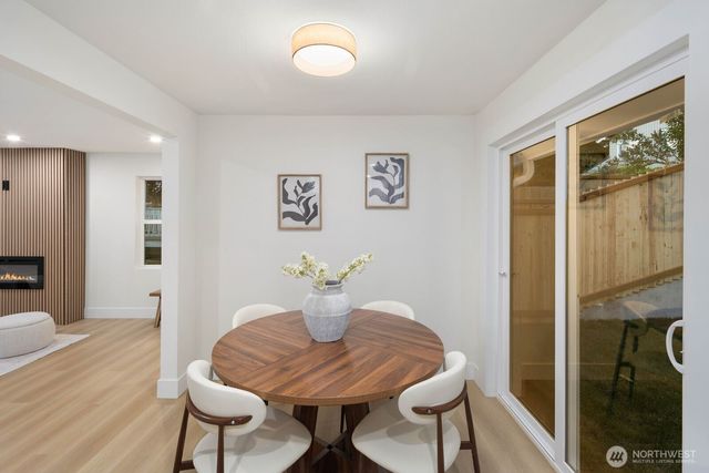 5810 57th Avenue NE, Seattle, WA 98105