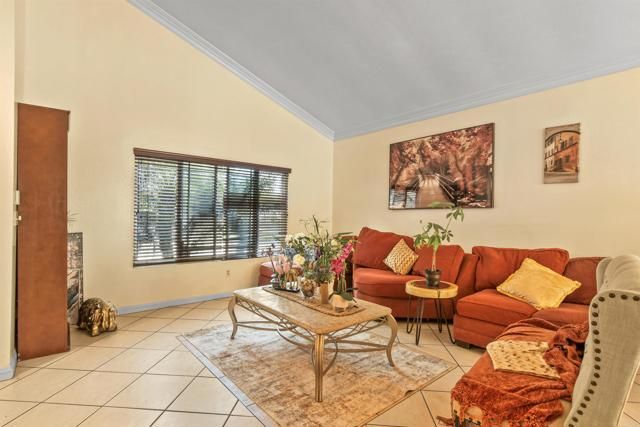 613 Point Vicente Ct, Chula Vista, CA 91911