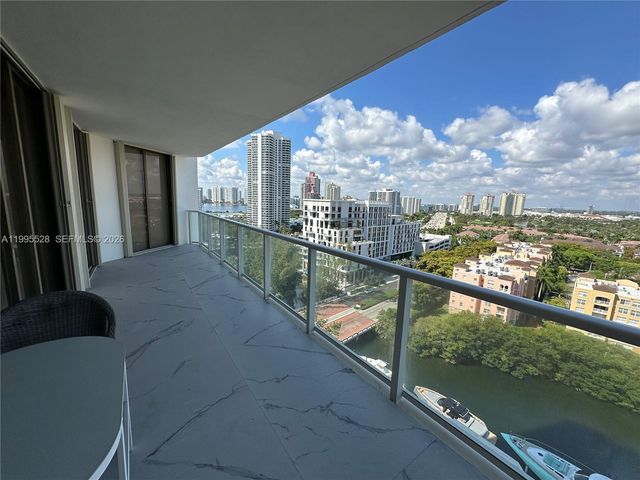19500 Turnberry Way 14C, Aventura, FL 33180