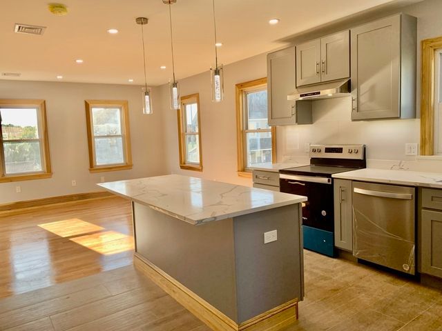 28 Tolman Street, Boston, MA 02122