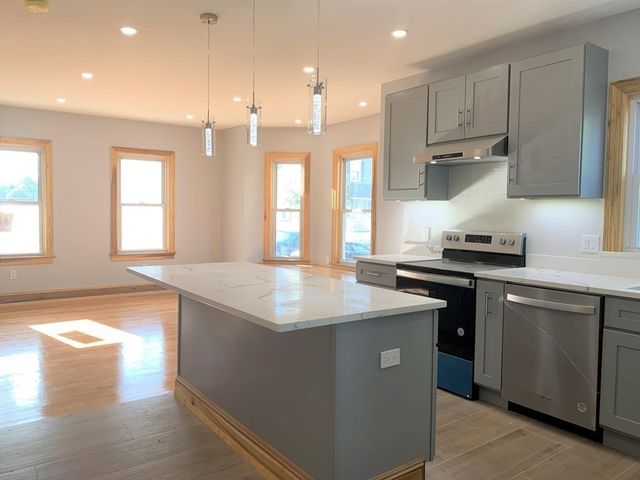 28 Tolman Street, Boston, MA 02122