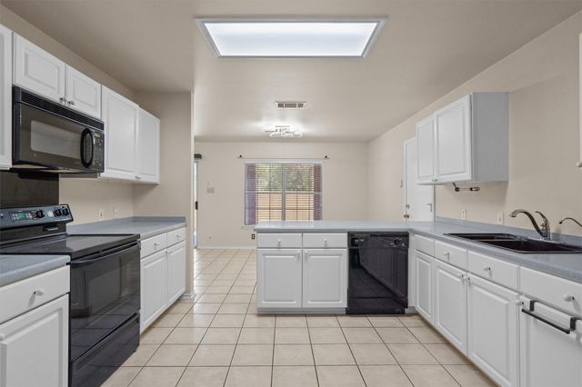 201 Covala DR, Cedar Park, TX 78613