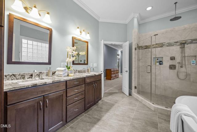 5700 Accipiter Court, Fuquay Varina, NC 27526