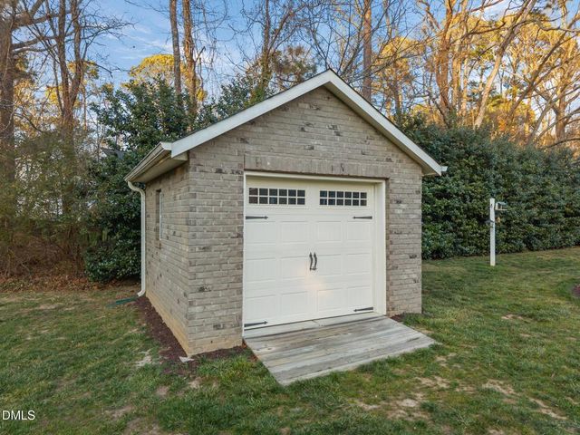 5700 Accipiter Court, Fuquay Varina, NC 27526