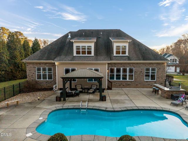 5700 Accipiter Court, Fuquay Varina, NC 27526