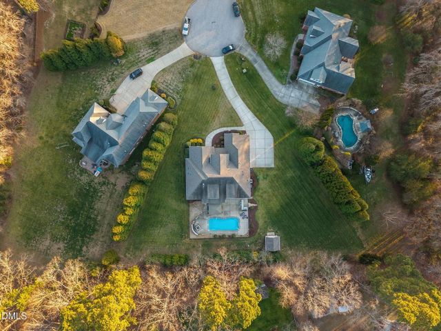 5700 Accipiter Court, Fuquay Varina, NC 27526