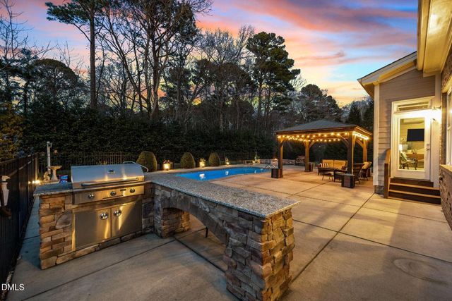 5700 Accipiter Court, Fuquay Varina, NC 27526