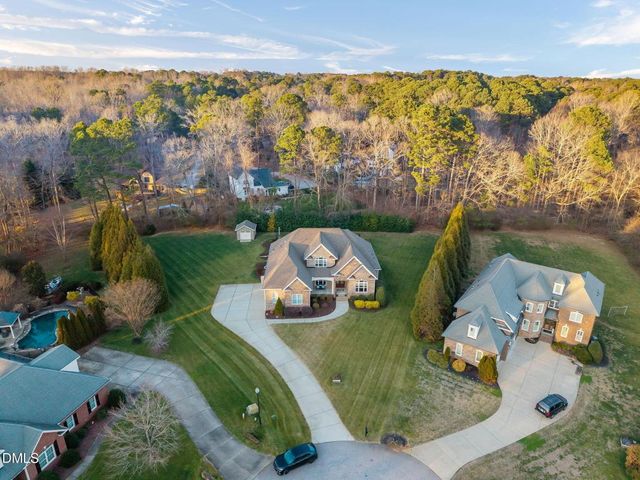 5700 Accipiter Court, Fuquay Varina, NC 27526