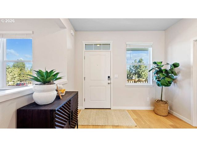 9396 Se 162nd Ave, Happy Valley, OR 97086