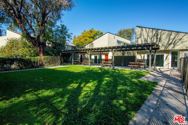 4925 Indian Wood Road 474, Culver City, CA 90230