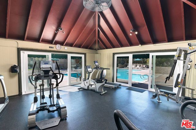 4925 Indian Wood Road 474, Culver City, CA 90230
