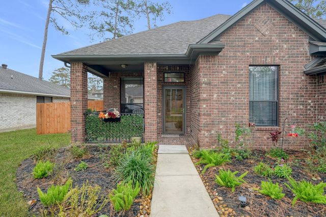 3322 Hemingway Drive, Montgomery, TX 77356