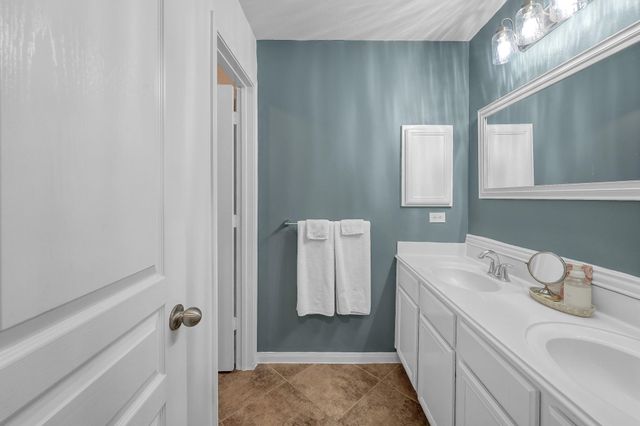 3322 Hemingway Drive, Montgomery, TX 77356