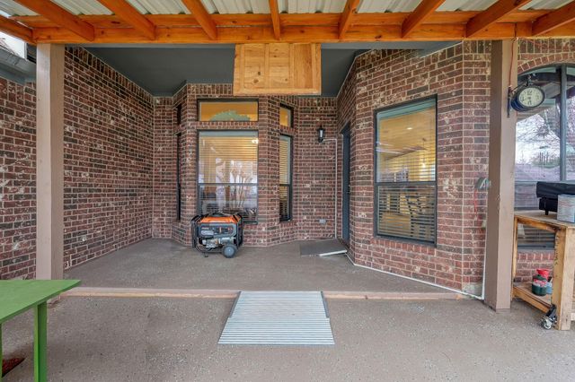 3322 Hemingway Drive, Montgomery, TX 77356