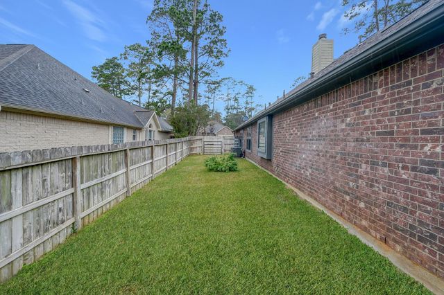 3322 Hemingway Drive, Montgomery, TX 77356