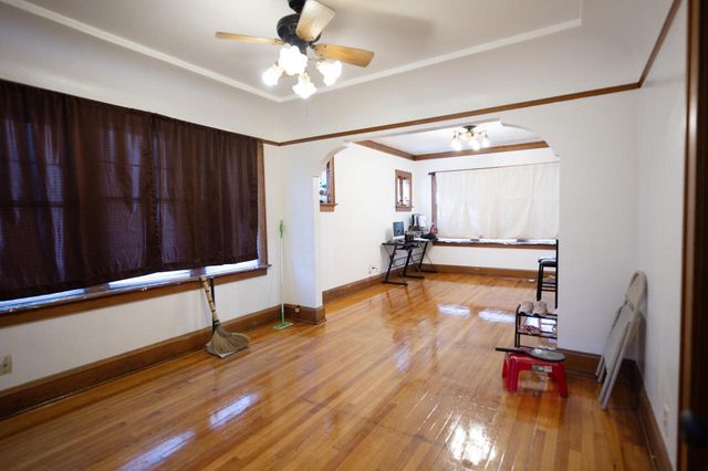 320 N 31st STREET, Milwaukee, WI 53208