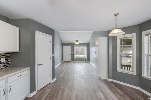 1007 Granny White Rd, Clarksville, TN 37040