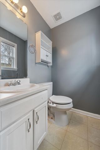 1007 Granny White Rd, Clarksville, TN 37040