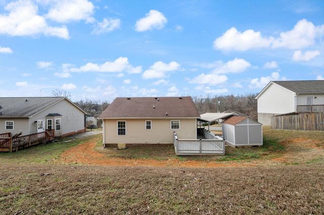 1007 Granny White Rd, Clarksville, TN 37040