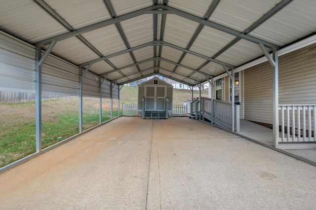 1007 Granny White Rd, Clarksville, TN 37040