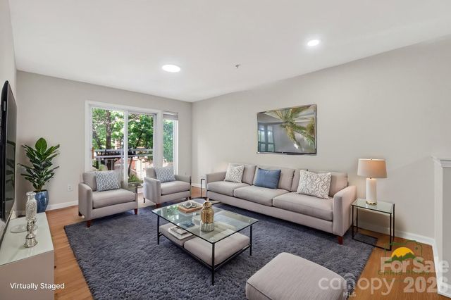 639 Raphael Place, Charlotte, NC 28205