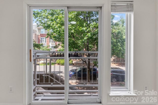 639 Raphael Place, Charlotte, NC 28205