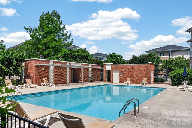 639 Raphael Place, Charlotte, NC 28205