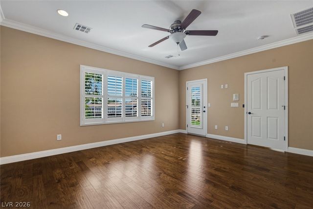 2123 Sandstone Cliffs Drive, Henderson, NV 89044