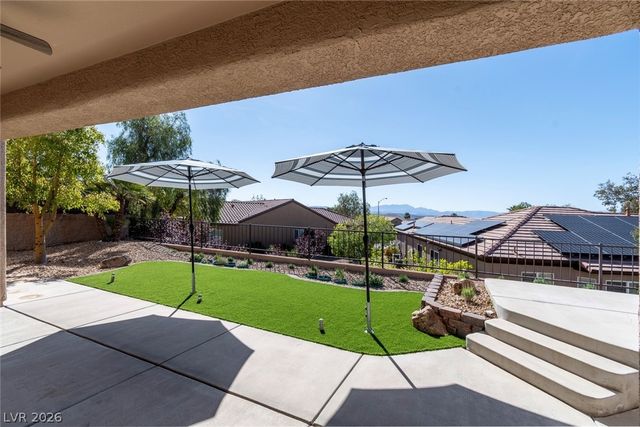 2123 Sandstone Cliffs Drive, Henderson, NV 89044