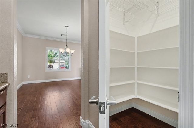 2123 Sandstone Cliffs Drive, Henderson, NV 89044