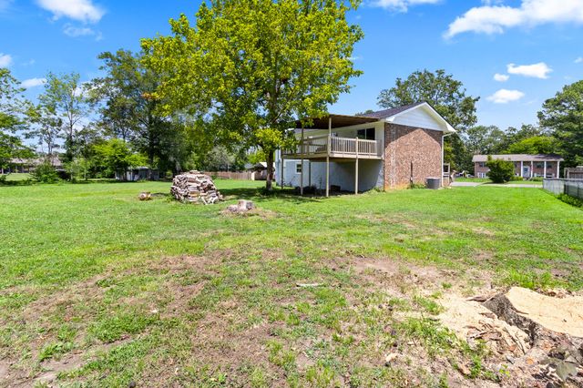 2 Janet Lane, Rossville, GA 30741