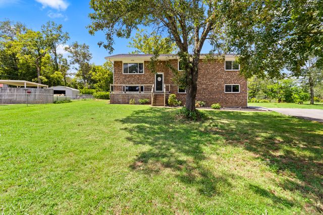 2 Janet Lane, Rossville, GA 30741