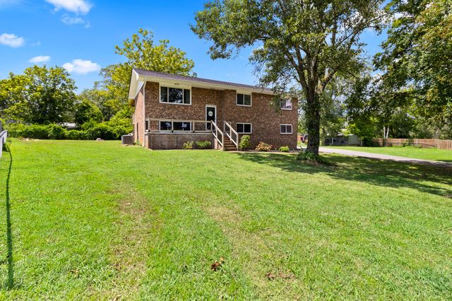 2 Janet Lane, Rossville, GA 30741