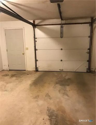 8 Parker Street H8, Danbury, CT 06811