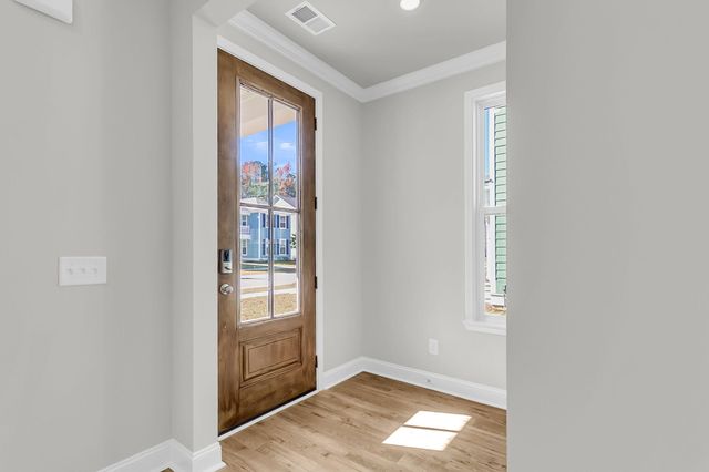 124 Cantona Drive, Summerville, SC 29483