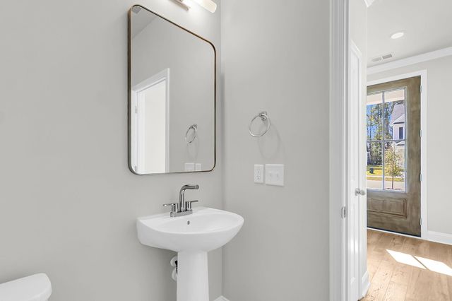 124 Cantona Drive, Summerville, SC 29483