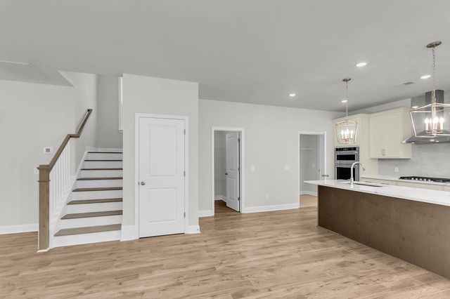 124 Cantona Drive, Summerville, SC 29483