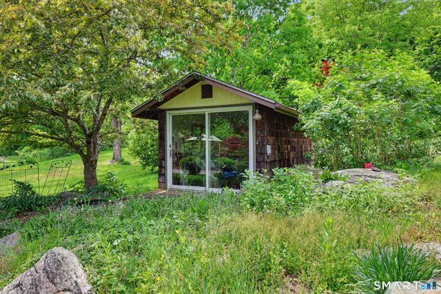 1-A Satterlee Road, New Fairfield, CT 06812