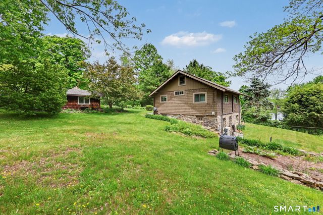 1-A Satterlee Road, New Fairfield, CT 06812