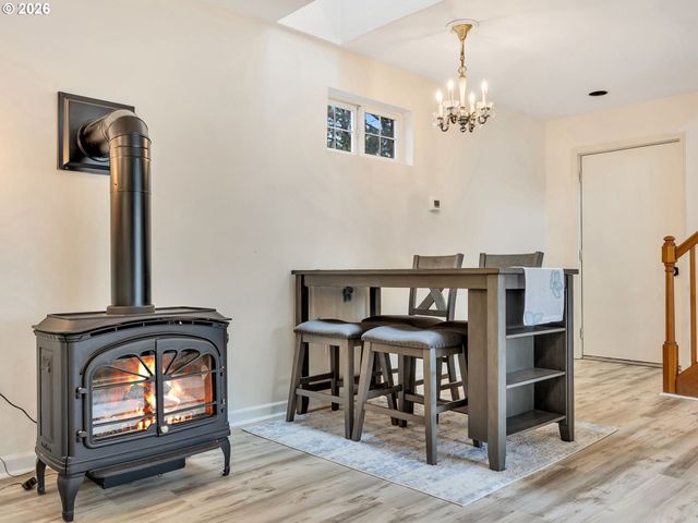 1761 S EDGEWOOD St, Seaside, OR 97138